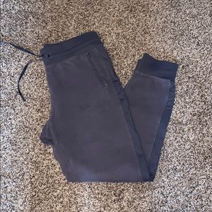Lululemon joggers
